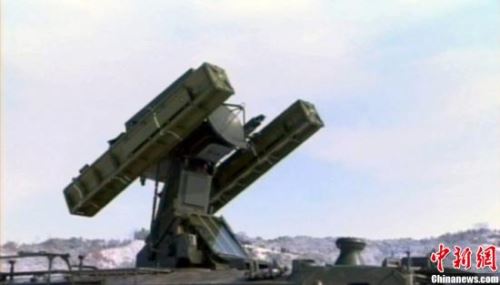 韩国披露朝鲜新型多管火箭炮细节：有四发射管