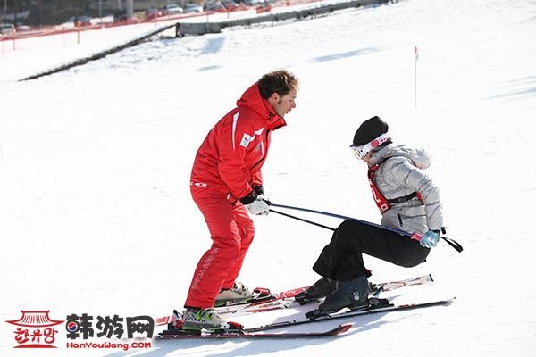 韩国龙平滑雪场5